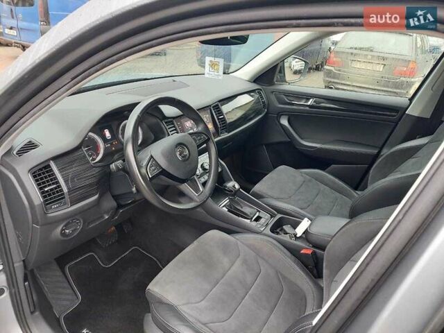 Сірий Шкода Kodiaq, об'ємом двигуна 1.98 л та пробігом 291 тис. км за 25500 $, фото 13 на Automoto.ua