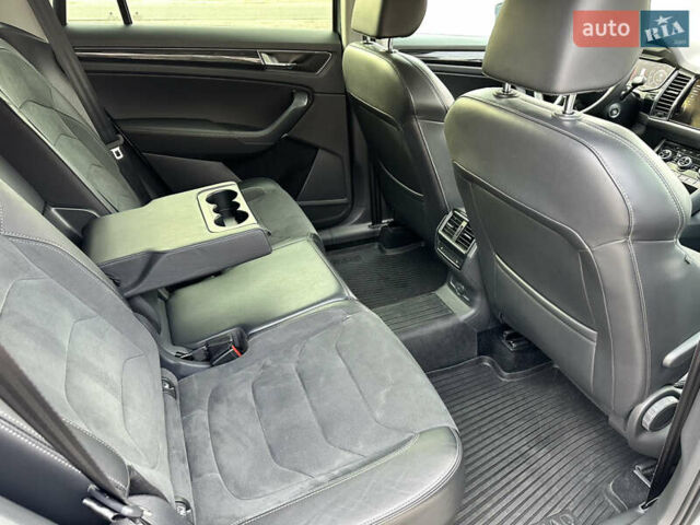 Серый Шкода Kodiaq, объемом двигателя 2 л и пробегом 69 тыс. км за 33500 $, фото 30 на Automoto.ua