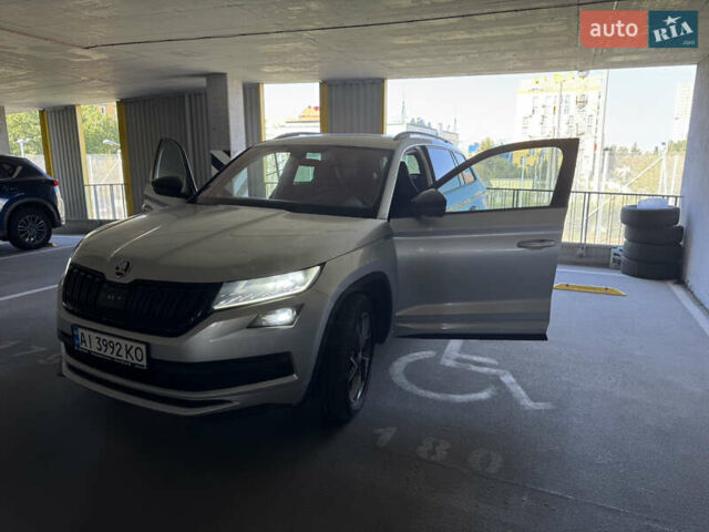 Серый Шкода Kodiaq, объемом двигателя 1.98 л и пробегом 208 тыс. км за 28500 $, фото 7 на Automoto.ua