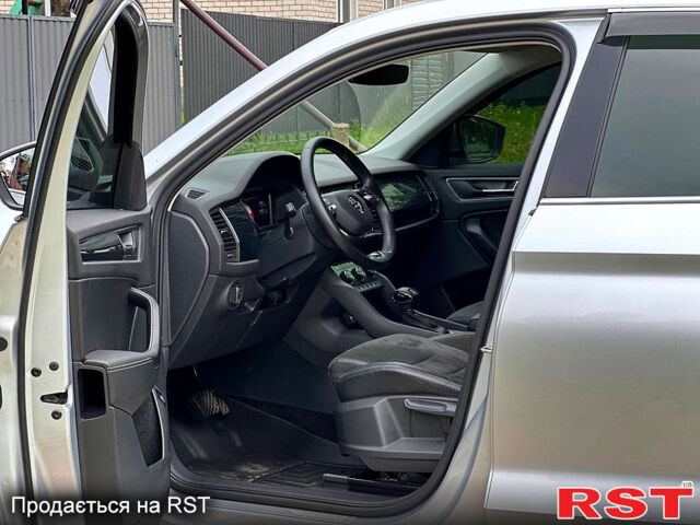 Серый Шкода Kodiaq, объемом двигателя 2 л и пробегом 33 тыс. км за 34000 $, фото 9 на Automoto.ua