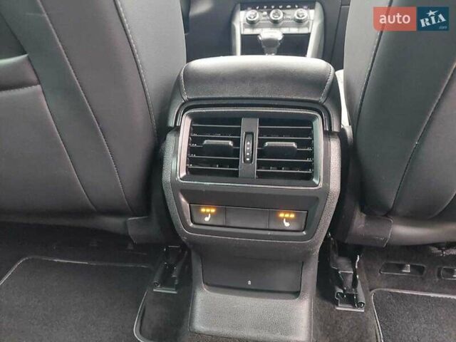 Сірий Шкода Kodiaq, об'ємом двигуна 1.98 л та пробігом 291 тис. км за 25500 $, фото 19 на Automoto.ua