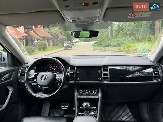 Серый Шкода Kodiaq, объемом двигателя 1.97 л и пробегом 204 тыс. км за 32000 $, фото 43 на Automoto.ua