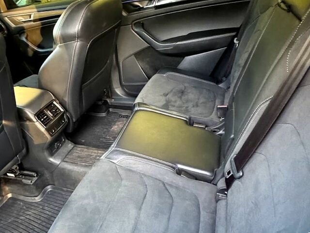 Серый Шкода Kodiaq, объемом двигателя 2 л и пробегом 78 тыс. км за 33000 $, фото 6 на Automoto.ua