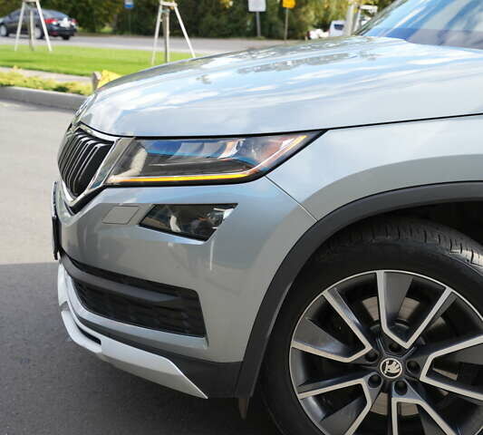 Шкода Kodiaq 2020 у Умани на Automoto.ua Сірий Шкода Kodiaq, об'ємом двигуна 1.97 л та пробігом 194 тис. км за 33999 $, фото 3 на Automoto.ua