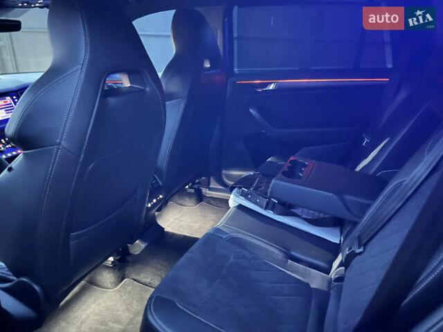 Серый Шкода Kodiaq, объемом двигателя 1.97 л и пробегом 17 тыс. км за 33000 $, фото 16 на Automoto.ua