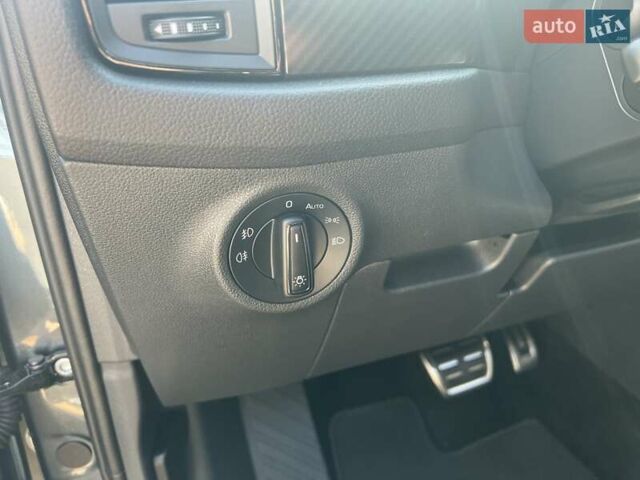 Серый Шкода Kodiaq, объемом двигателя 1.97 л и пробегом 218 тыс. км за 32900 $, фото 14 на Automoto.ua