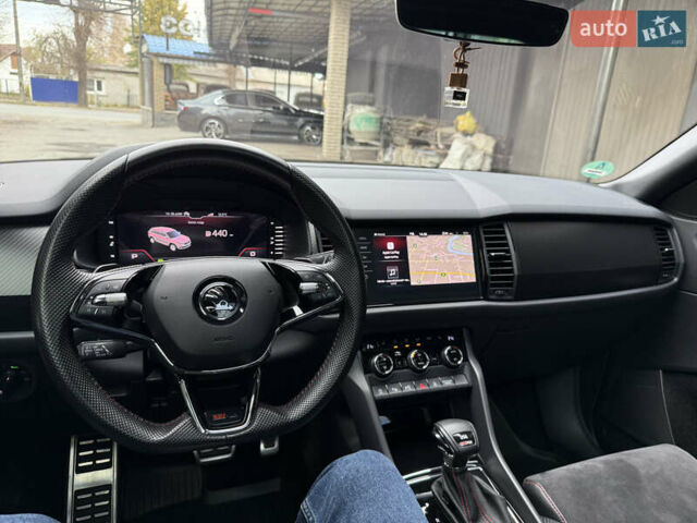 Сірий Шкода Kodiaq, об'ємом двигуна 1.97 л та пробігом 125 тис. км за 43267 $, фото 80 на Automoto.ua