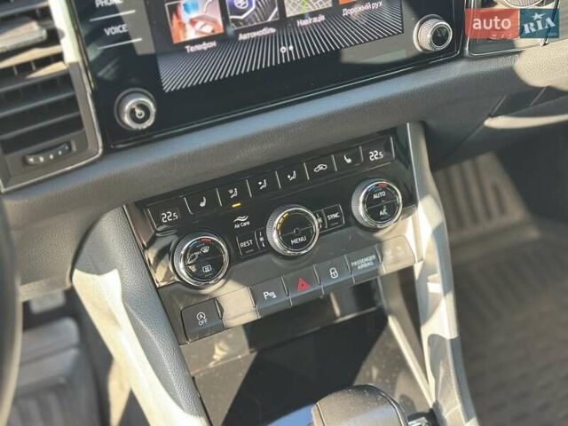 Серый Шкода Kodiaq, объемом двигателя 1.97 л и пробегом 93 тыс. км за 31387 $, фото 10 на Automoto.ua