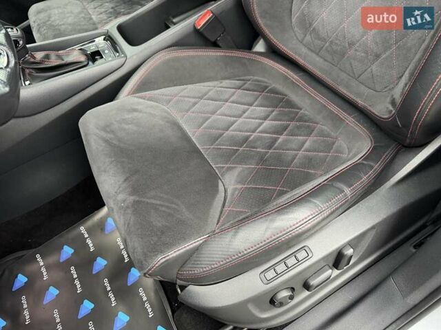 Серый Шкода Kodiaq, объемом двигателя 2 л и пробегом 145 тыс. км за 37900 $, фото 18 на Automoto.ua