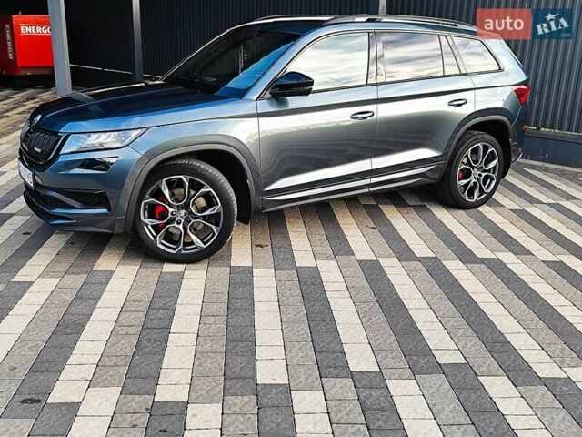 Серый Шкода Kodiaq, объемом двигателя 1.97 л и пробегом 117 тыс. км за 37900 $, фото 5 на Automoto.ua