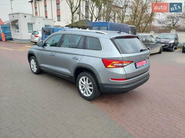Сірий Шкода Kodiaq, об'ємом двигуна 1.98 л та пробігом 291 тис. км за 25500 $, фото 3 на Automoto.ua