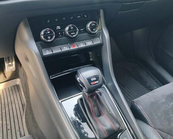Серый Шкода Kodiaq, объемом двигателя 1.97 л и пробегом 117 тыс. км за 37900 $, фото 57 на Automoto.ua