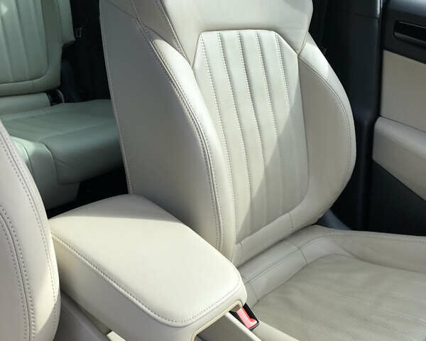 Серый Шкода Kodiaq, объемом двигателя 1.97 л и пробегом 225 тыс. км за 33500 $, фото 43 на Automoto.ua
