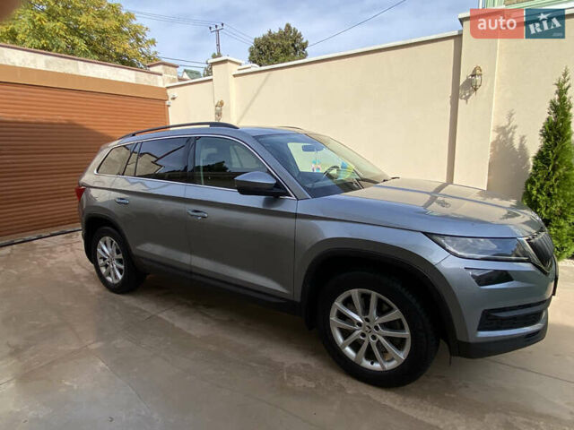 Серый Шкода Kodiaq, объемом двигателя 1.98 л и пробегом 209 тыс. км за 25200 $, фото 11 на Automoto.ua