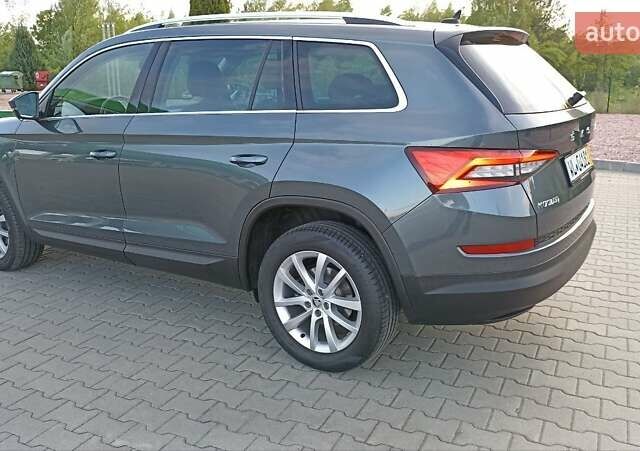 Серый Шкода Kodiaq, объемом двигателя 2 л и пробегом 170 тыс. км за 28200 $, фото 7 на Automoto.ua