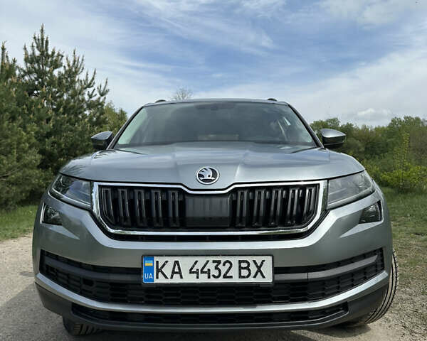 Сірий Шкода Kodiaq, об'ємом двигуна 1.98 л та пробігом 168 тис. км за 25550 $, фото 2 на Automoto.ua