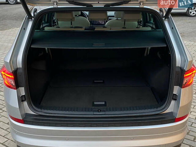 Серый Шкода Kodiaq, объемом двигателя 2 л и пробегом 144 тыс. км за 32500 $, фото 44 на Automoto.ua