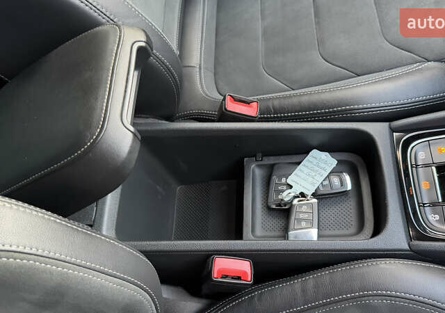 Серый Шкода Kodiaq, объемом двигателя 1.97 л и пробегом 160 тыс. км за 30474 $, фото 140 на Automoto.ua