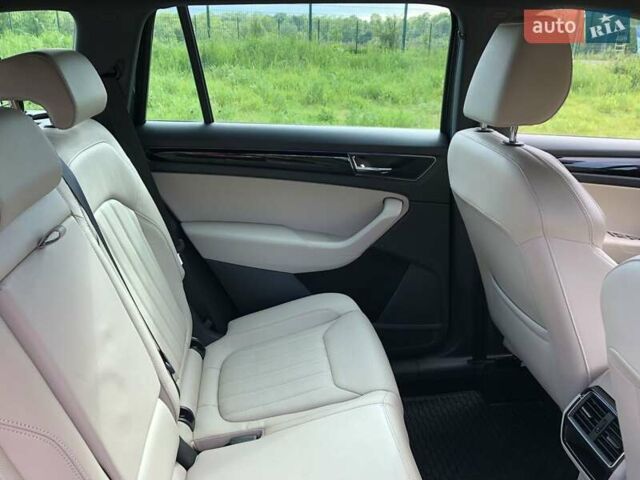 Шкода Kodiaq 2020 в Житомире на Automoto.ua Серый Шкода Kodiaq, объемом двигателя 1.97 л и пробегом 225 тыс. км за 31900 $, фото 4 на Automoto.ua