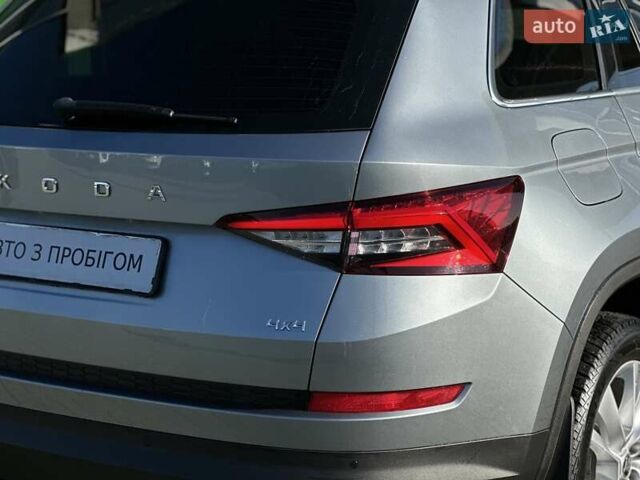 Серый Шкода Kodiaq, объемом двигателя 1.97 л и пробегом 93 тыс. км за 31387 $, фото 19 на Automoto.ua