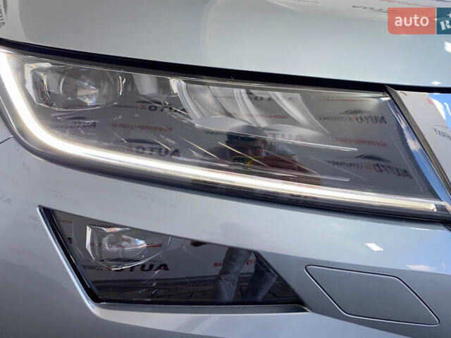 Серый Шкода Kodiaq, объемом двигателя 1.97 л и пробегом 179 тыс. км за 29950 $, фото 58 на Automoto.ua