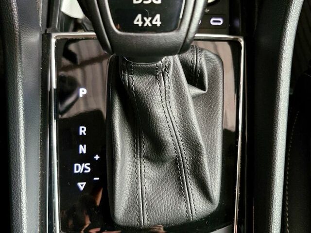 Серый Шкода Kodiaq, объемом двигателя 2 л и пробегом 65 тыс. км за 35000 $, фото 4 на Automoto.ua