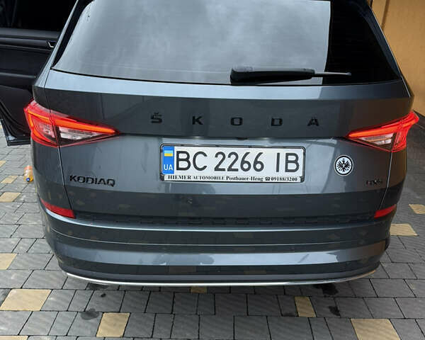 Сірий Шкода Kodiaq, об'ємом двигуна 1.97 л та пробігом 150 тис. км за 35350 $, фото 6 на Automoto.ua