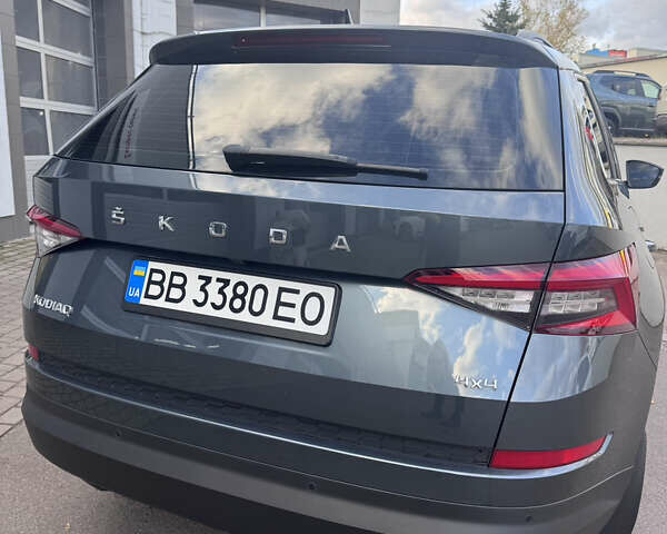 Шкода Kodiaq 2020 у Рівному на Automoto.ua Сірий Шкода Kodiaq, об'ємом двигуна 1.97 л та пробігом 78 тис. км за 32200 $, фото 4 на Automoto.ua