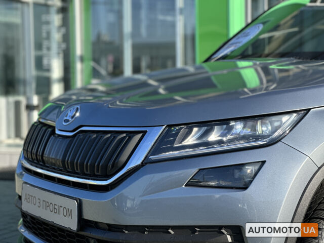 Шкода Kodiaq 2020 в Хмельницком на Automoto.ua Серый Шкода Kodiaq, объемом двигателя 2 л и пробегом 93 тыс. км за 31239 $, фото 3 на Automoto.ua