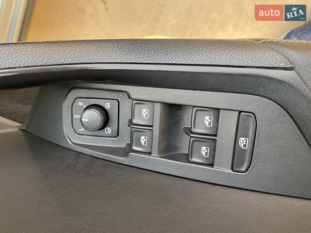 Серый Шкода Kodiaq, объемом двигателя 1.98 л и пробегом 209 тыс. км за 25200 $, фото 47 на Automoto.ua