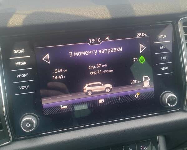 Серый Шкода Kodiaq, объемом двигателя 1.97 л и пробегом 195 тыс. км за 28300 $, фото 5 на Automoto.ua