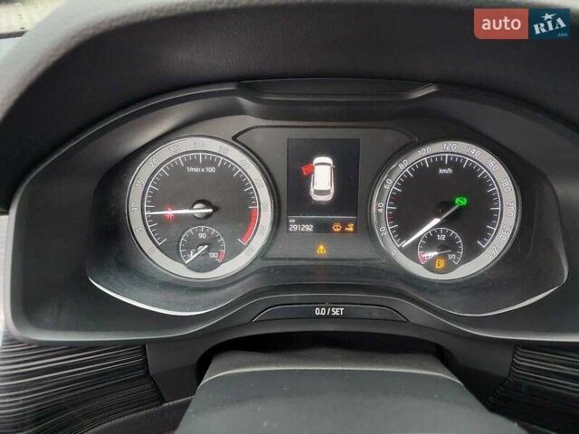 Сірий Шкода Kodiaq, об'ємом двигуна 1.98 л та пробігом 291 тис. км за 25500 $, фото 11 на Automoto.ua