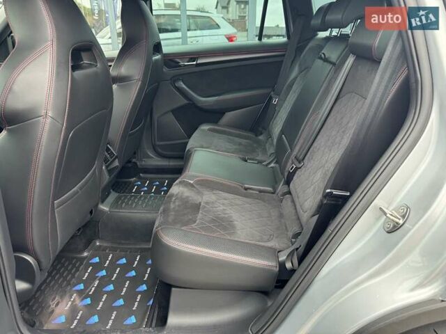 Серый Шкода Kodiaq, объемом двигателя 2 л и пробегом 145 тыс. км за 37900 $, фото 29 на Automoto.ua