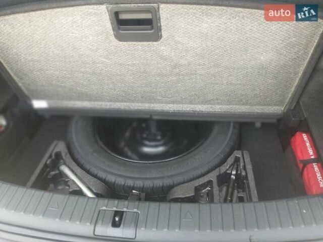 Серый Шкода Kodiaq, объемом двигателя 1.97 л и пробегом 195 тыс. км за 28300 $, фото 12 на Automoto.ua