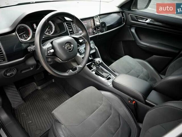 Серый Шкода Kodiaq, объемом двигателя 1.98 л и пробегом 58 тыс. км за 30500 $, фото 32 на Automoto.ua