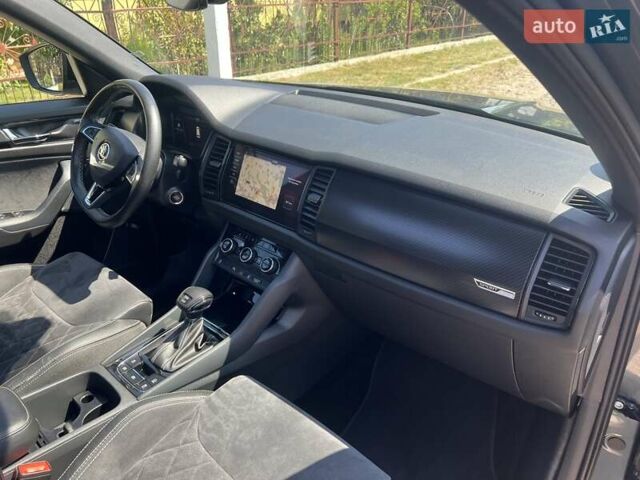 Серый Шкода Kodiaq, объемом двигателя 1.97 л и пробегом 218 тыс. км за 32900 $, фото 29 на Automoto.ua