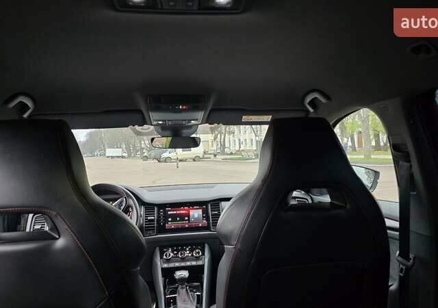 Сірий Шкода Kodiaq, об'ємом двигуна 1.97 л та пробігом 125 тис. км за 37900 $, фото 25 на Automoto.ua