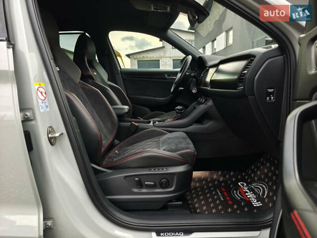 Серый Шкода Kodiaq, объемом двигателя 2 л и пробегом 188 тыс. км за 35499 $, фото 72 на Automoto.ua