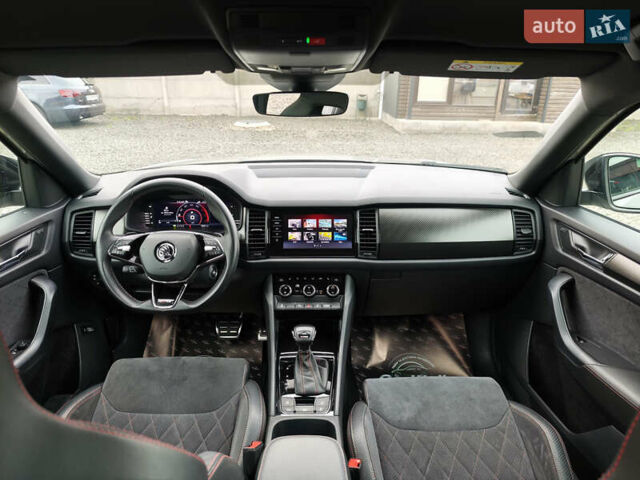 Серый Шкода Kodiaq, объемом двигателя 2 л и пробегом 188 тыс. км за 35499 $, фото 30 на Automoto.ua