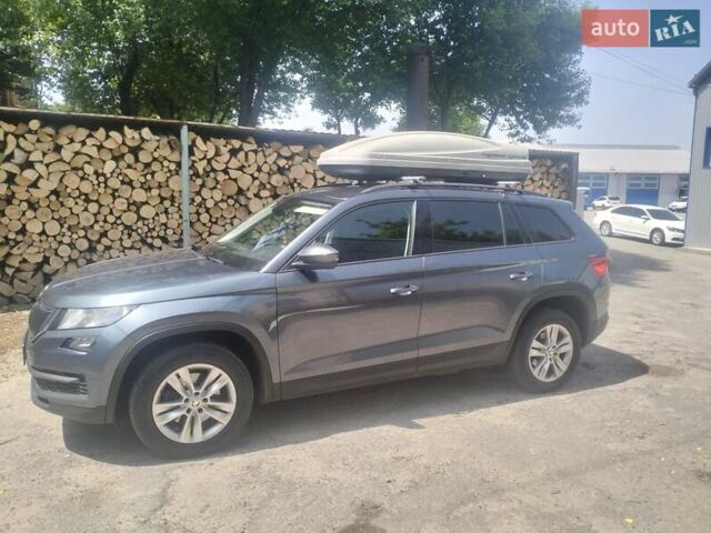 Серый Шкода Kodiaq, объемом двигателя 1.97 л и пробегом 195 тыс. км за 28300 $, фото 1 на Automoto.ua
