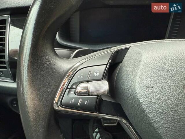Серый Шкода Kodiaq, объемом двигателя 1.97 л и пробегом 204 тыс. км за 32000 $, фото 52 на Automoto.ua