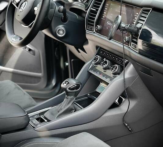 Серый Шкода Kodiaq, объемом двигателя 1.98 л и пробегом 58 тыс. км за 30500 $, фото 29 на Automoto.ua