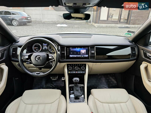 Шкода Kodiaq 2020 в Луцке на Automoto.ua Серый Шкода Kodiaq, объемом двигателя 2 л и пробегом 222 тыс. км за 31191 $, фото 29 на Automoto.ua