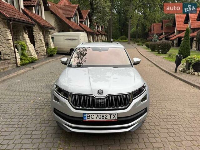 Серый Шкода Kodiaq, объемом двигателя 1.97 л и пробегом 204 тыс. км за 32000 $, фото 9 на Automoto.ua