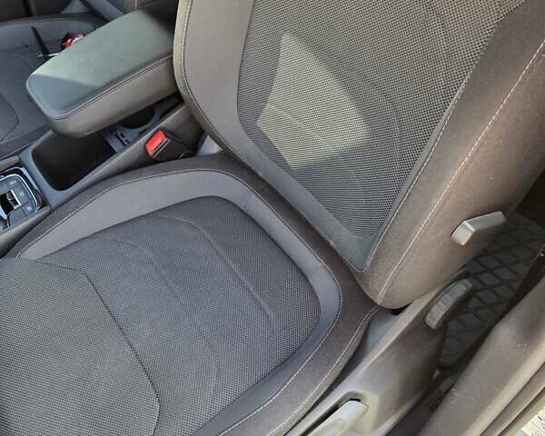 Серый Шкода Kodiaq, объемом двигателя 1.98 л и пробегом 92 тыс. км за 24000 $, фото 6 на Automoto.ua