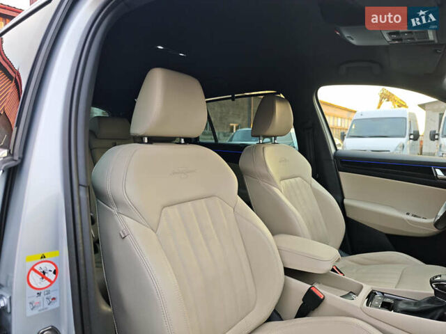 Шкода Kodiaq 2020 в Луцке на Automoto.ua Серый Шкода Kodiaq, объемом двигателя 2 л и пробегом 222 тыс. км за 31191 $, фото 73 на Automoto.ua