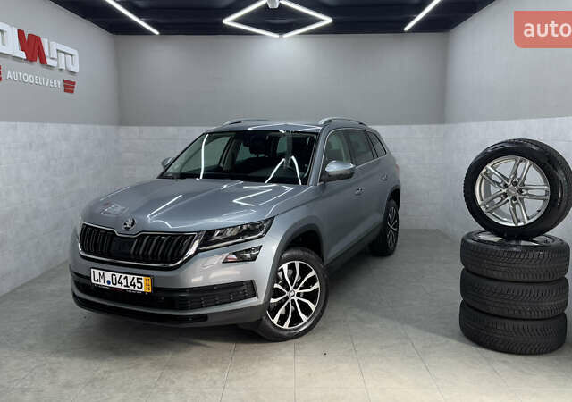 Серый Шкода Kodiaq, объемом двигателя 1.97 л и пробегом 160 тыс. км за 30474 $, фото 1 на Automoto.ua