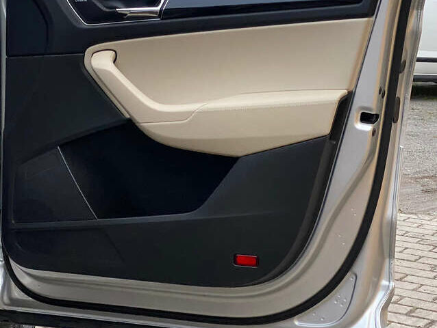 Серый Шкода Kodiaq, объемом двигателя 2 л и пробегом 144 тыс. км за 32500 $, фото 41 на Automoto.ua