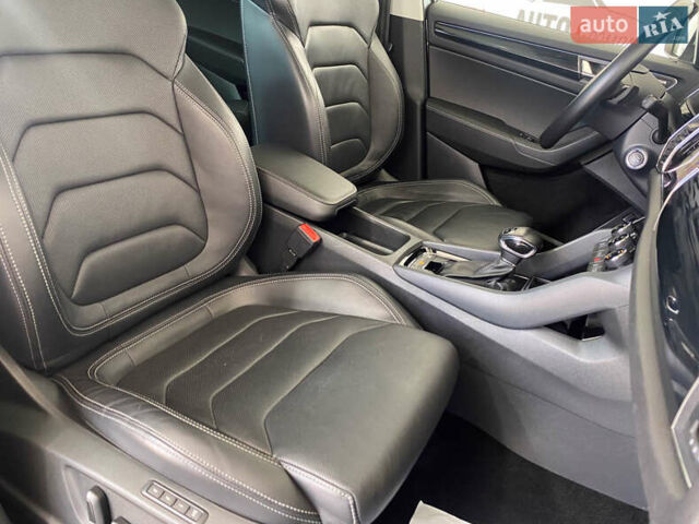 Серый Шкода Kodiaq, объемом двигателя 1.97 л и пробегом 179 тыс. км за 29950 $, фото 10 на Automoto.ua