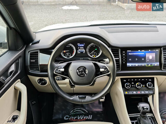 Шкода Kodiaq 2020 в Луцке на Automoto.ua Серый Шкода Kodiaq, объемом двигателя 2 л и пробегом 222 тыс. км за 31191 $, фото 30 на Automoto.ua